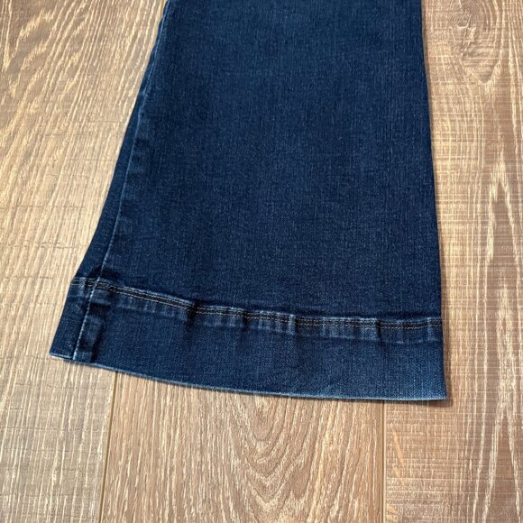 Levi’s Flare Jeans – Size 30 x 32 - Picture 3 of 14